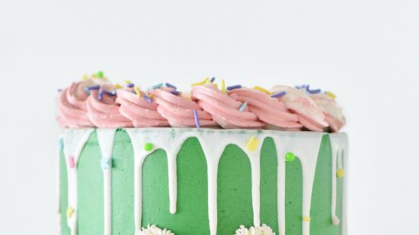Cake Easter Holiday Wallpaper