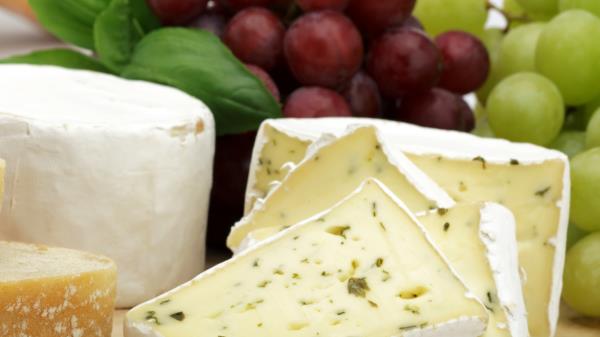 Cheese Grapes Bread Wallpaper