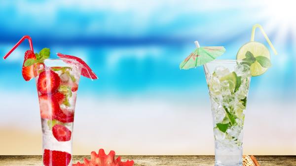 Cocktails Mojitos Citrus Strawberries Ice wallpaper