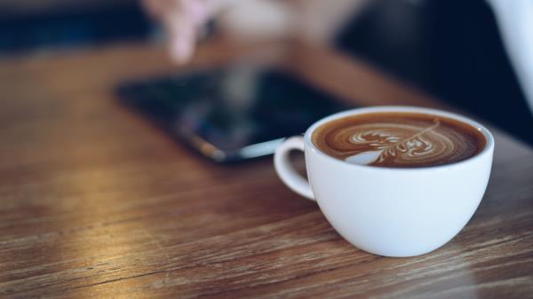 Coffee Pattern Cinnamon Foam wallpaper