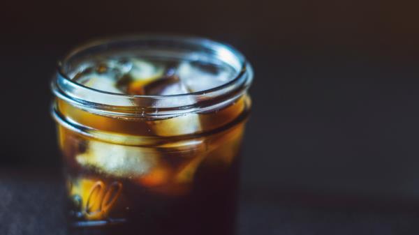 Drink Ice Glass wallpaper