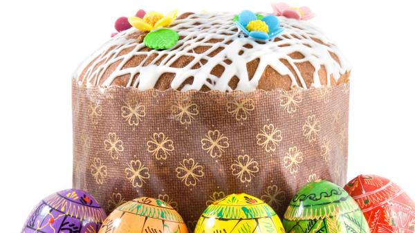 Easter Eggs White Background wallpaper