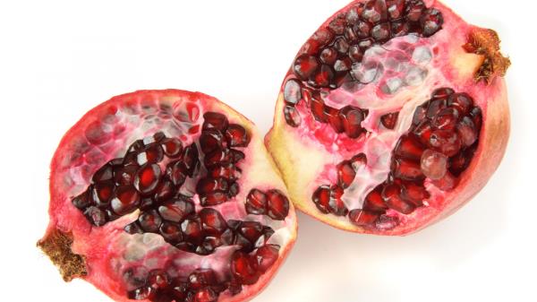 Garnet White Background Seeds Cut wallpaper