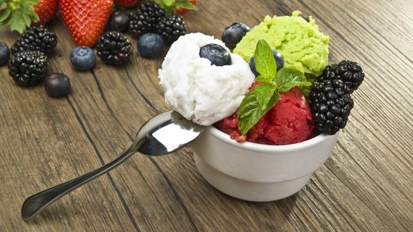 Ice Cream Berries Blueberries Blackberries Spoon Wallpaper