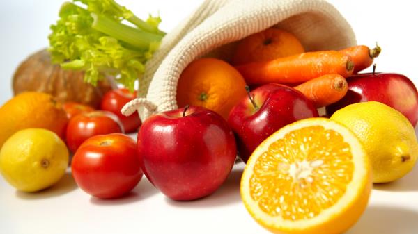 Orange Apples Lemon Tomato Carrots wallpaper