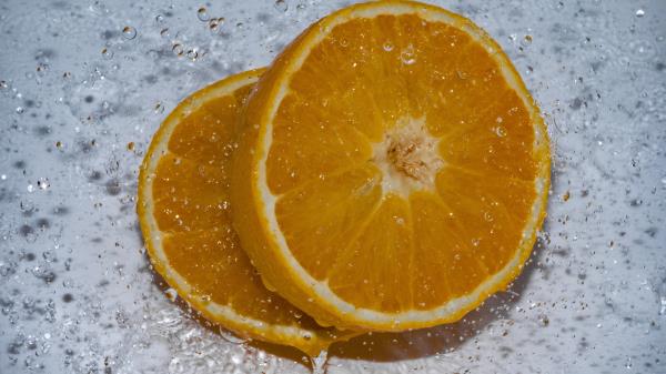 Orange Drops Sprays wallpaper
