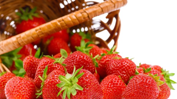 Strawberries Berries Basket Scattered Wallpaper