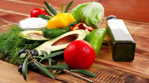 Tomato Avocado Olives Peppers Fennel Cabbage Vegetable Bottle Oil Wallpaper