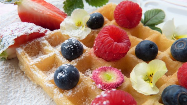 Waffle Raspberry Blueberry Powder wallpaper