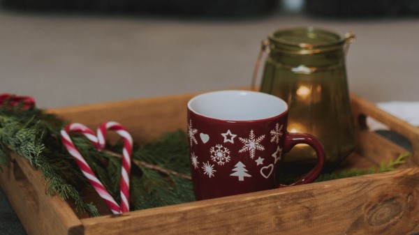 Box Cup Candy Canes Wallpaper