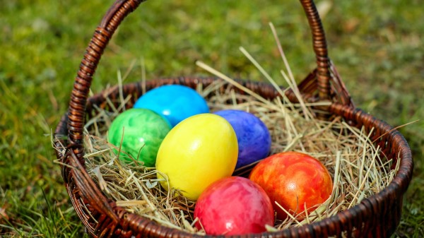 Eggs Easter Basket Hay wallpaper