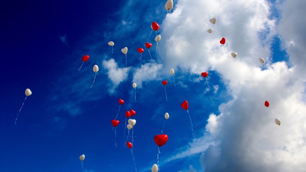 Balloons Sky Clouds wallpaper