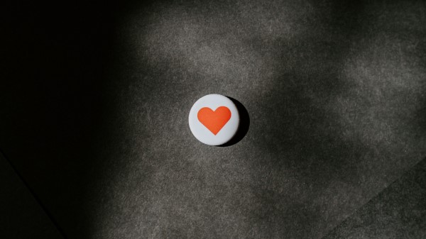 Heart Button Love wallpaper