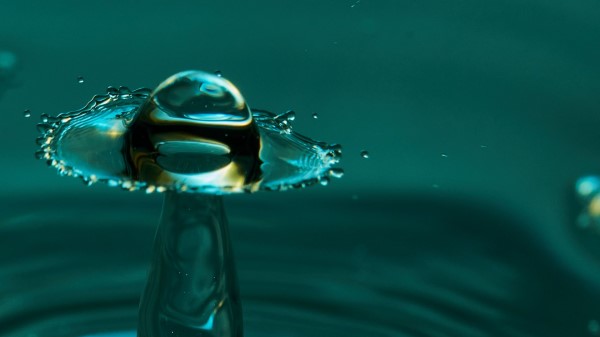 Water Spray Macro wallpaper