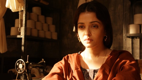 Aishwarya Rai Sarbjit Bollywood 5k Wallpaper