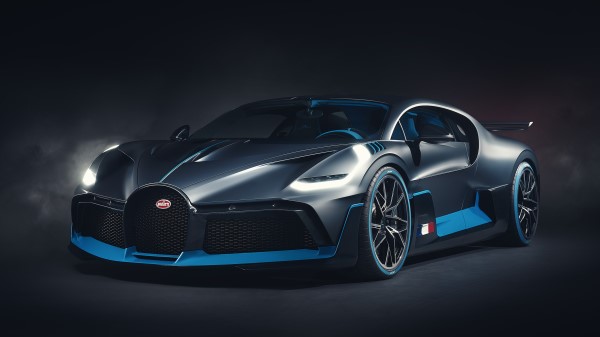 Bugatti Divo 2018 Photoshoot Ty Wallpaper