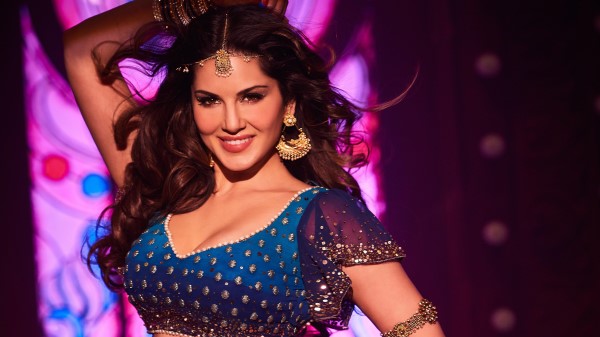 Sunny Leone Laila Main Laila Raees Item Song 8k wallpaper