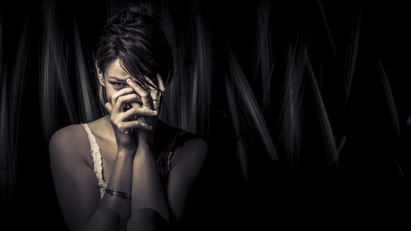 Women Model Brunettes Look 8k wallpaper
