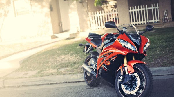 Yamaha Yzf R6 Red Motorcycl wallpaper