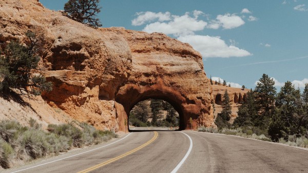 Arch Road Rocks Wallpaper