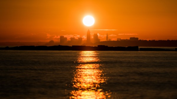 Bay Sunset Skyline Wallpaper