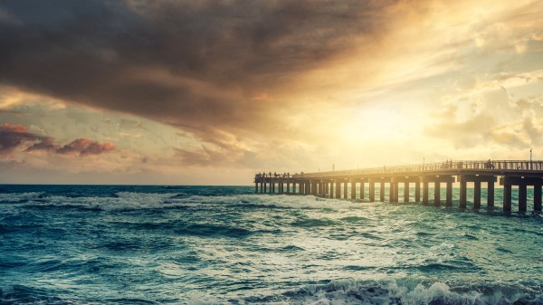 Beach Pier Waves Wallpaper