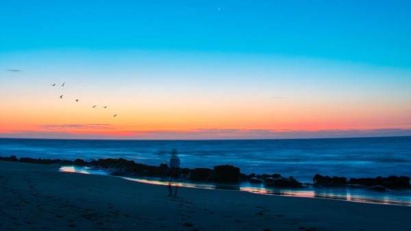 Beach Silhouette Dusk Wallpaper