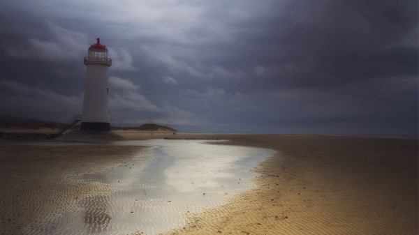 Beacon Great Britain England Cloudy White Protected Sand Sky Wallpaper