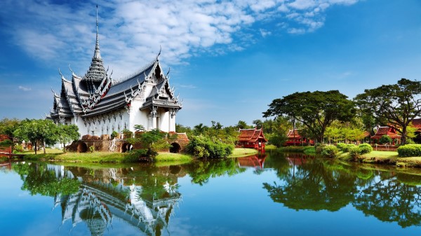 Beautiful China Building River Architecture Wallpaper