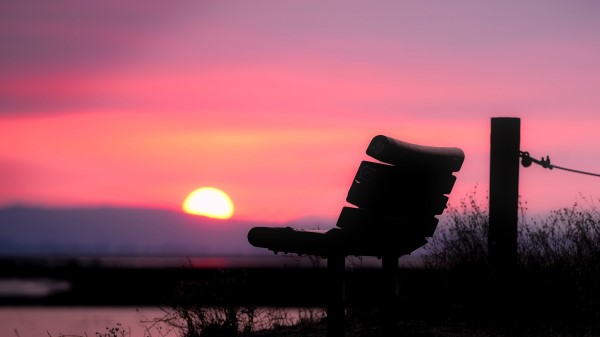 Bench Clouds Pink Backlight K8 Wallpaper