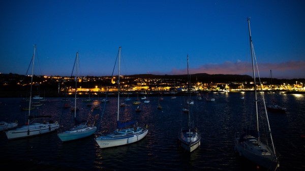 Boat Dock Night Sea Wallpaper