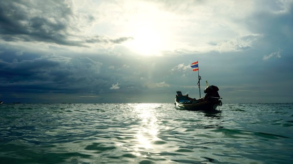 Boat Sea Waves Wallpaper