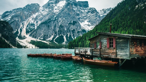 Building Boat Slope Wallpaper