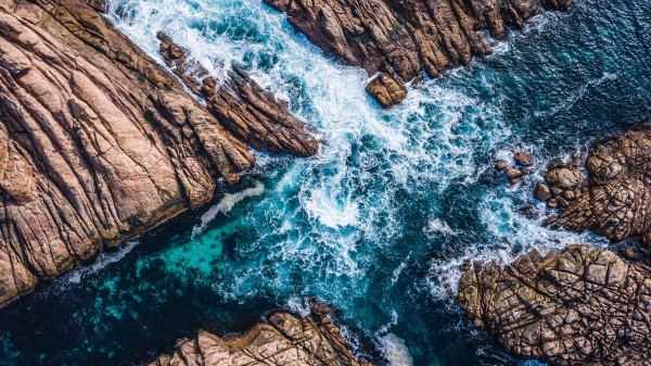 Canal Rocks Wallpaper
