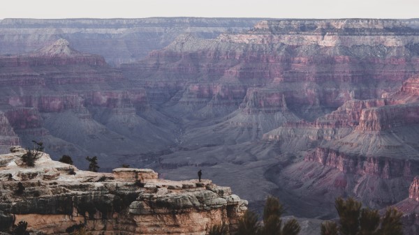 Canyon Cliffs Silhouette Wallpaper