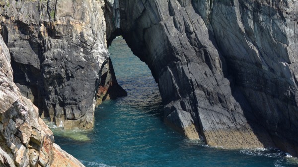 Cliff Rocks Sea Wallpaper