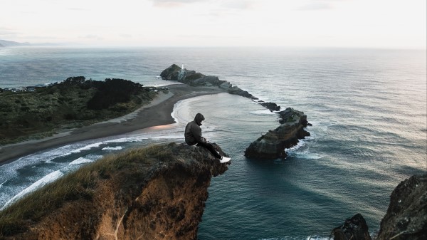 Cliff Sea Alone wallpaper