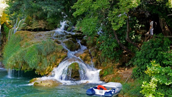 Croatia Boat Falls Buoy Tourists Clearly Wallpaper Wallpaper
