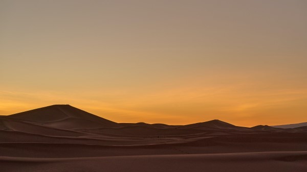 Desert Sand Hill Wallpaper