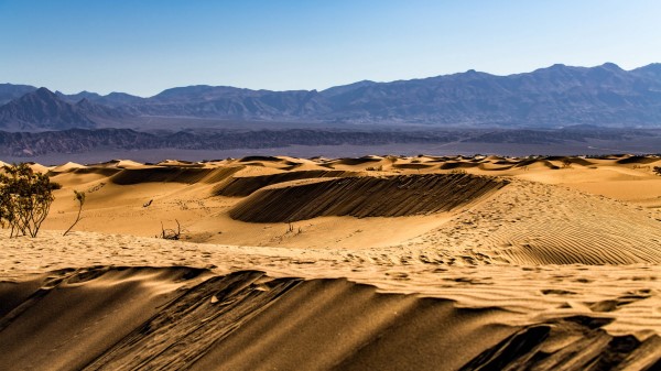 Desert Sand Rocks wallpaper