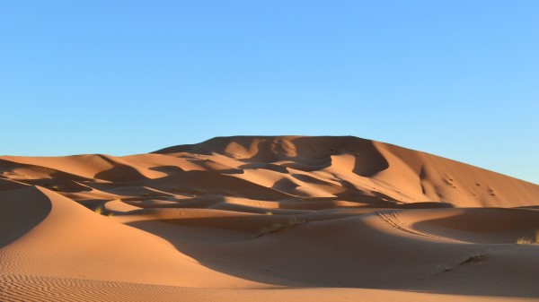 Desert Sand Traces Image Wallpaper