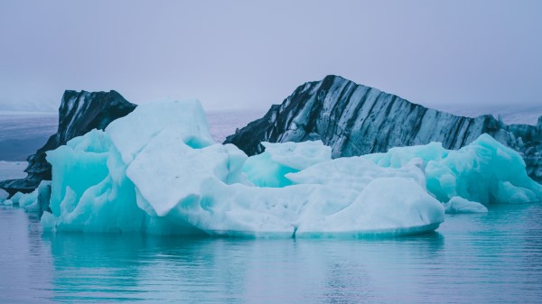 Floe River Iceland Wallpaper