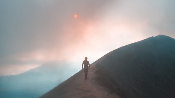 Fog Mountain Man Wallpaper
