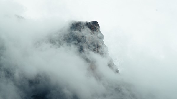 Fog Mountains Peak Wallpaper
