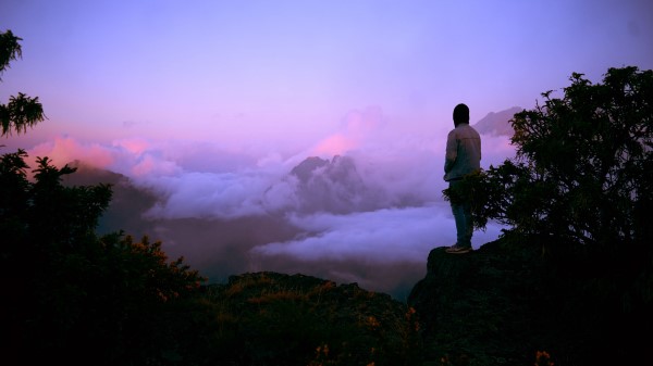 Guy Mountains Fog Clouds Top Wallpaper