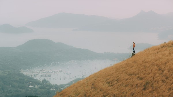 Hill Girl View Wallpaper