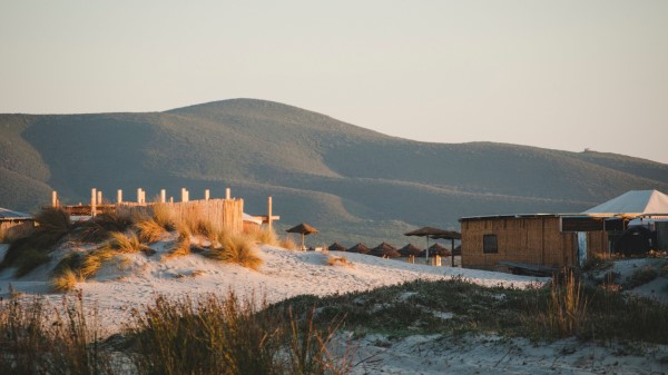 Hills Sand Umbrellas Wallpaper