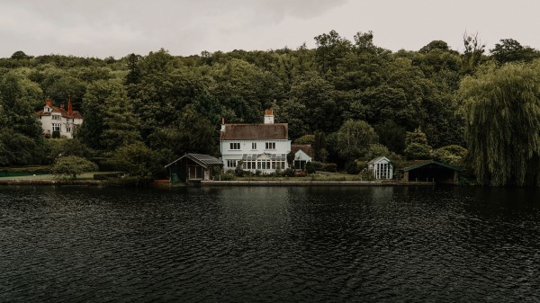 Lake House Buildings Wallpaper