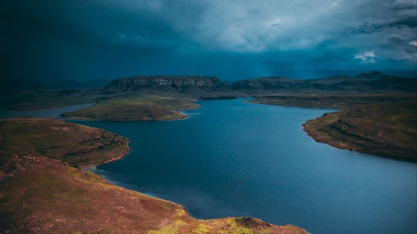 Lake Island Aerial View Wallpaper
