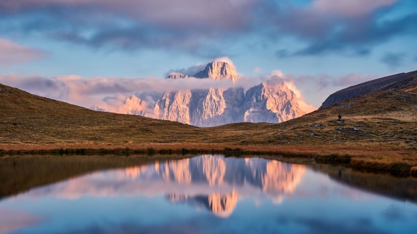 Lake Mountain Grass Wallpaper